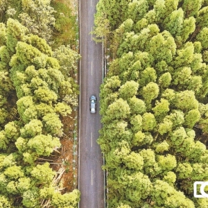 升级一条乡村公路 畅通三大避暑景区