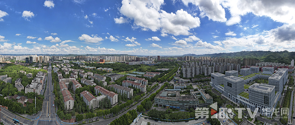 重庆城市风貌。第1眼TV-华龙网首席记者 李文科 摄