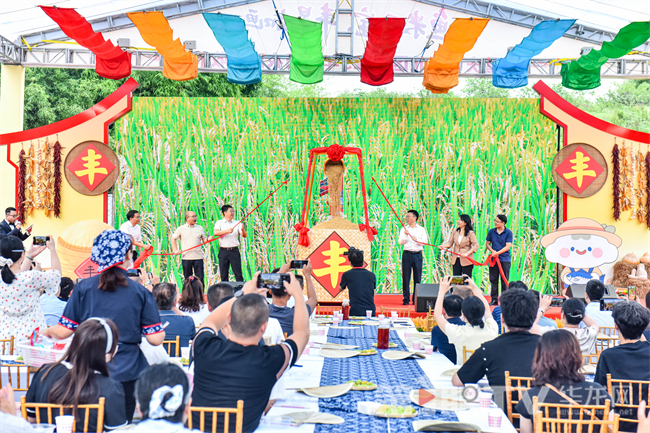江北区2025年中国农民丰收节正式启动 。第1眼TV-华龙网 姬一鸣 摄